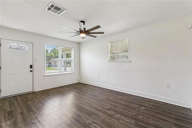 Building Photo - 1536 Redwood Dr