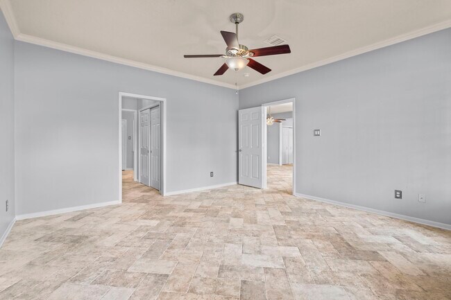 Building Photo - 8518 Malardcrest Dr