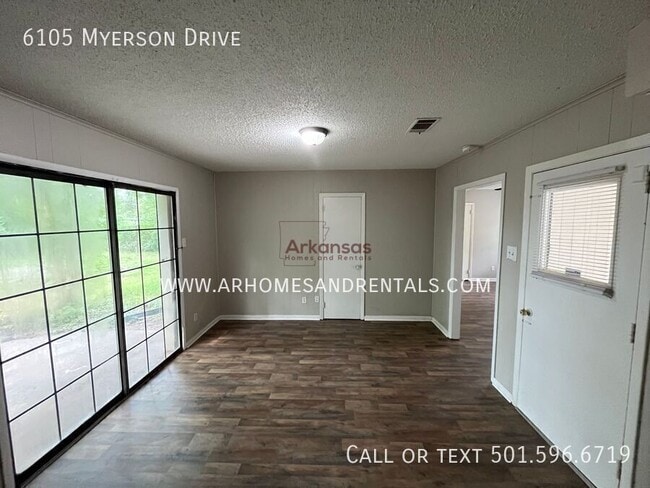 Building Photo - 6105 Myerson Dr