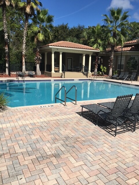 Building Photo - 440 S Villa San Marco Dr