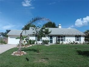 Building Photo - 17236 3rd St