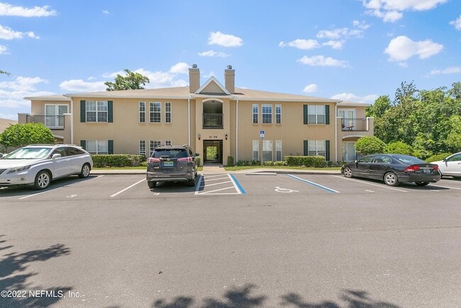 Primary Photo - 57 Jardin De Mer Pl