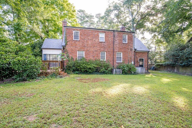Building Photo - Traditional Cape Cod Charm Meets Henrico C...
