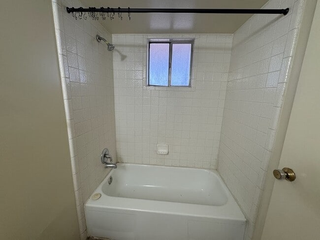 Building Photo - West Phoenix Townhome