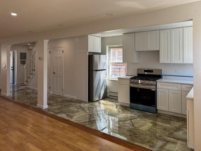 Building Photo - 1824 Rockaway Pkwy