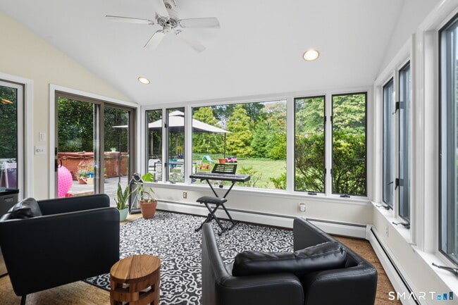 Building Photo - 104 Bentwood Rd