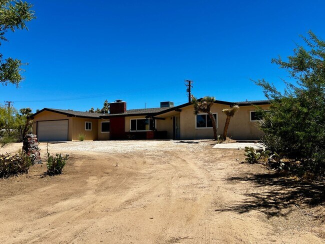 Building Photo - 56769 Joshua Dr
