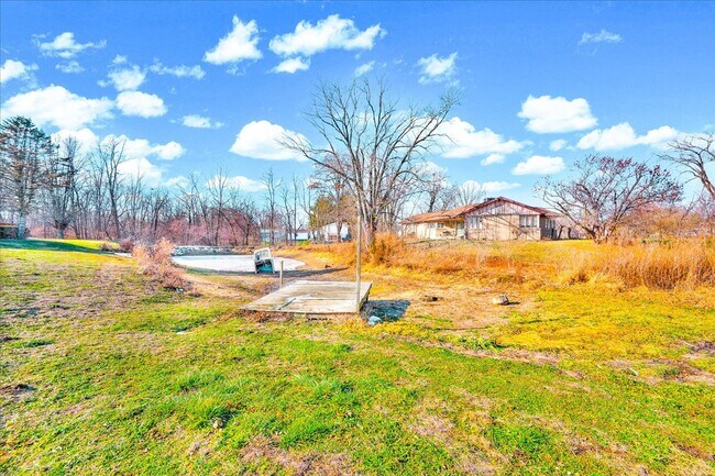 Building Photo - 25998 N Dal Bar Rd