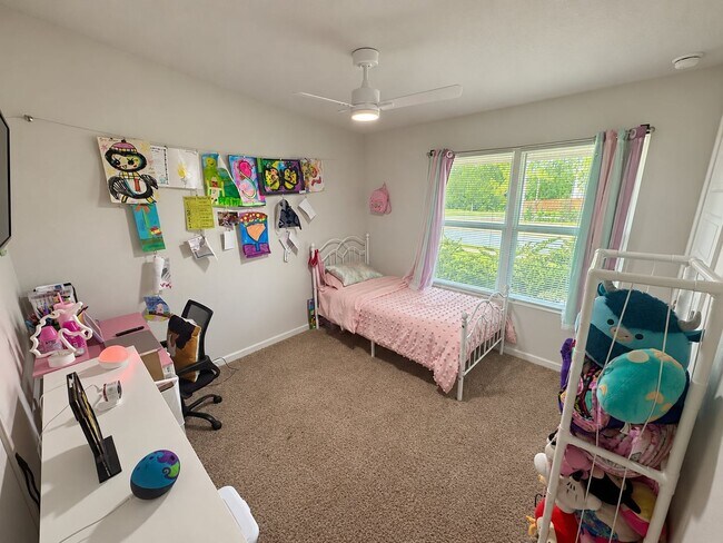 Building Photo - 6727 Sarah Ann Way