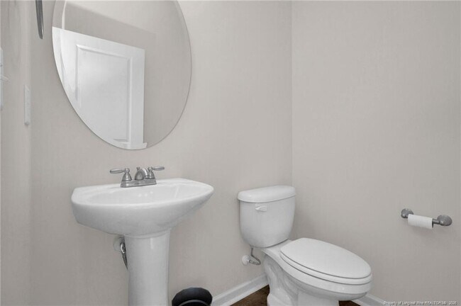 Building Photo - 2346 Spinning Wheel Rd