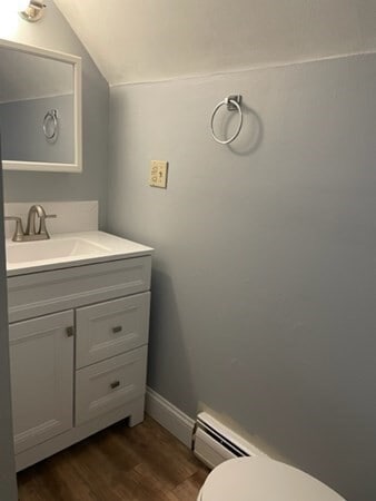 Building Photo - 40 Center St