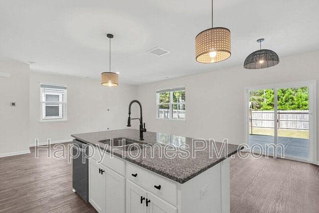 Building Photo - 138 Sweet Cherry Ln