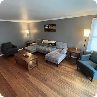 Building Photo - 1361 Biemeret St