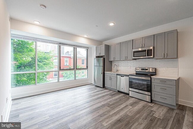 Building Photo - 1524 South St