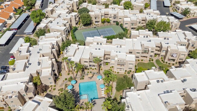 Building Photo - 11333 N 92nd St