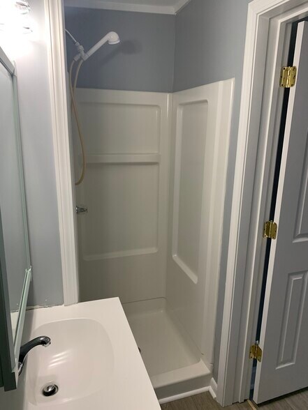 Building Photo - 2408 Harvard Ave