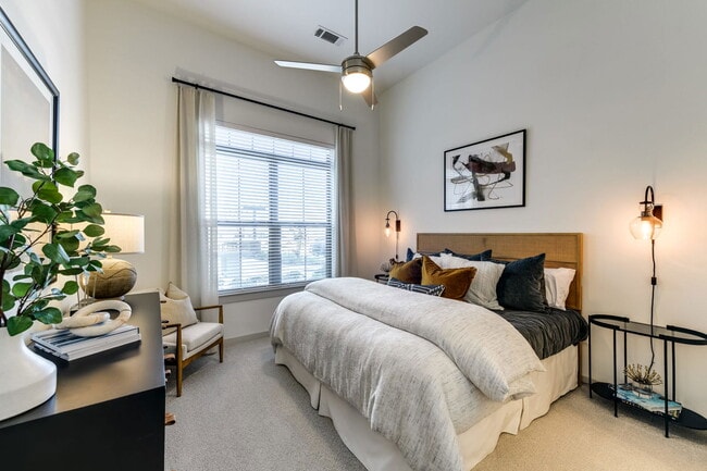 Building Photo - 4465 S Preston Rd