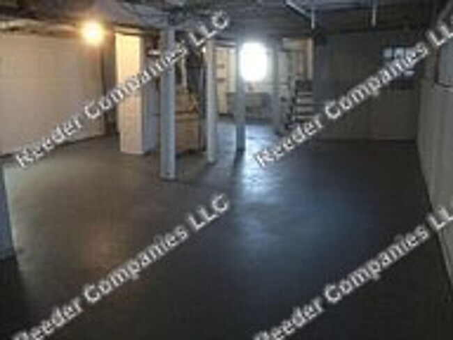 Building Photo - Newly remodeled 2 Bedroom house