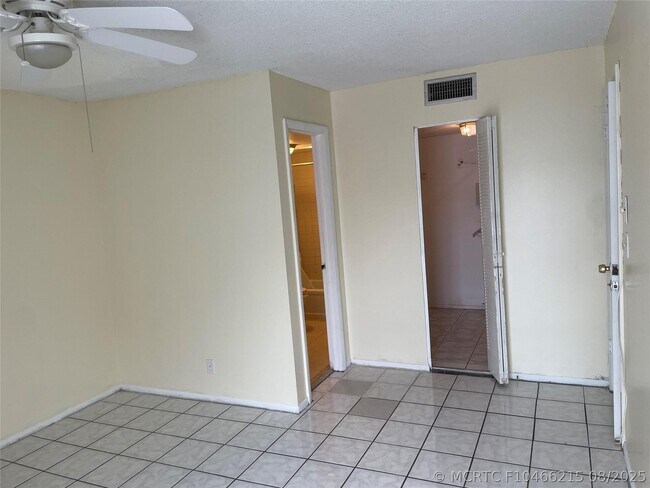 Building Photo - 2055 NW 46th Ave