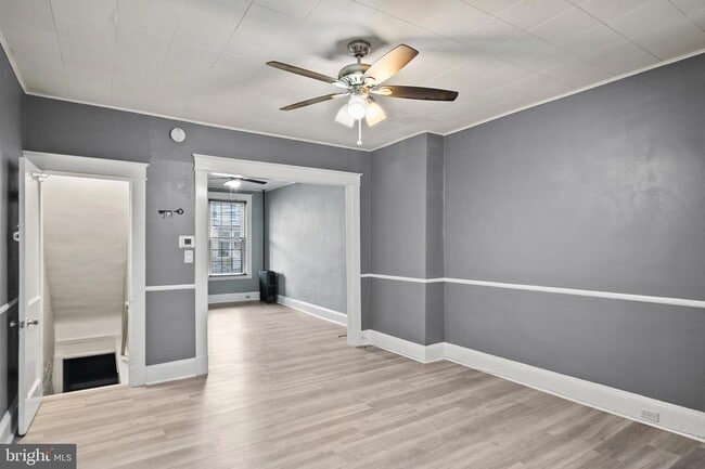 Building Photo - 1109 W 40th St