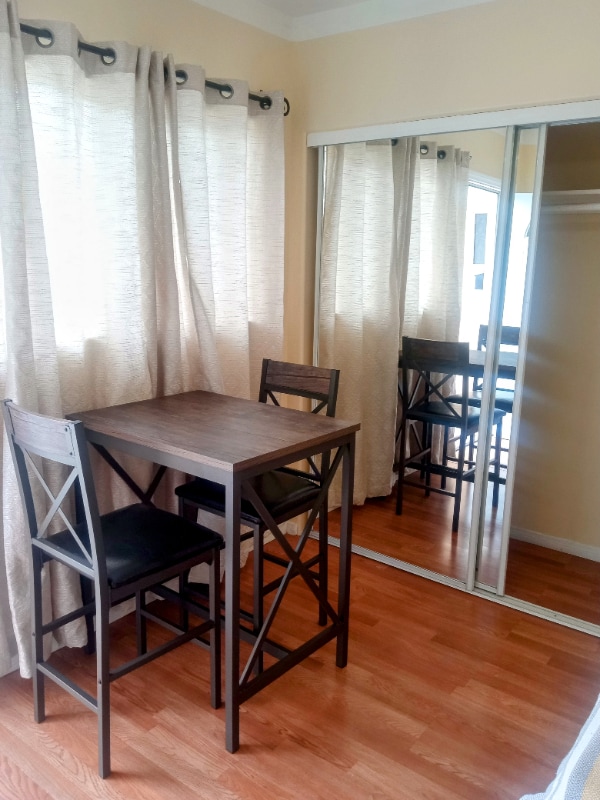 Building Photo - 2403 W Verdugo Ave