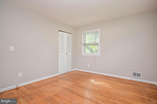 Building Photo - 3814 Archer Pl