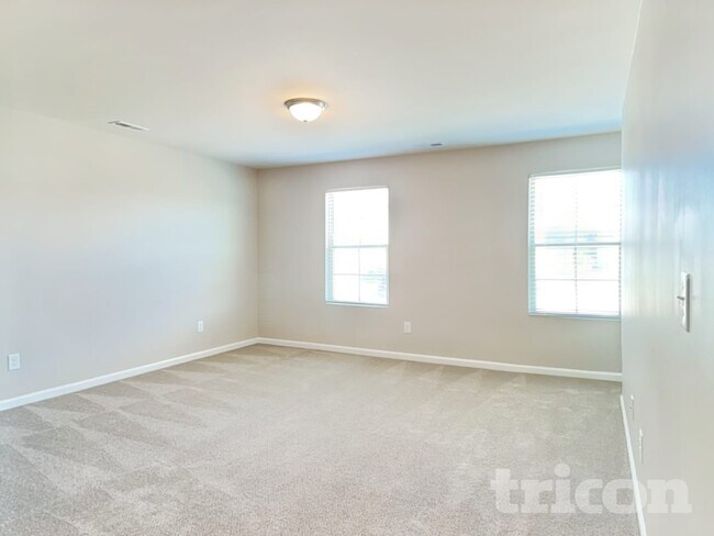 Building Photo - 741 Rolling Creek Cir