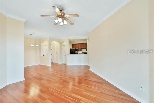 Building Photo - 11565 Mizzon Dr