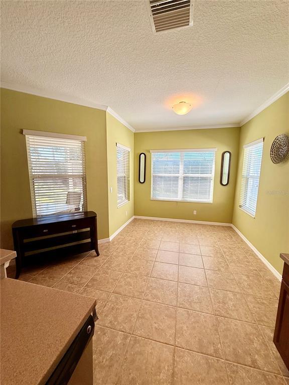 Building Photo - 6222 45th Ln E