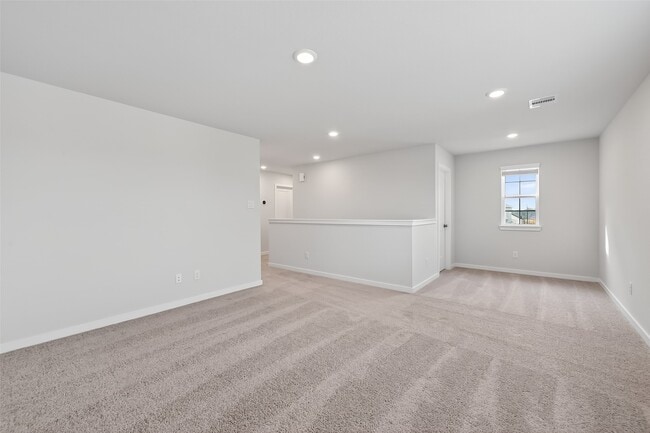 Building Photo - 3903 Flora Fld Dr