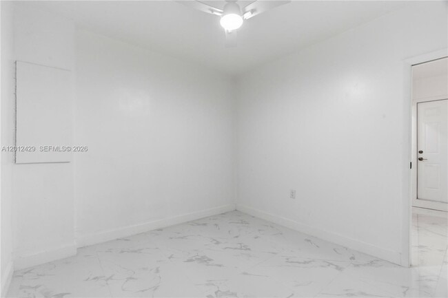 Building Photo - 164 NW 85th Ct
