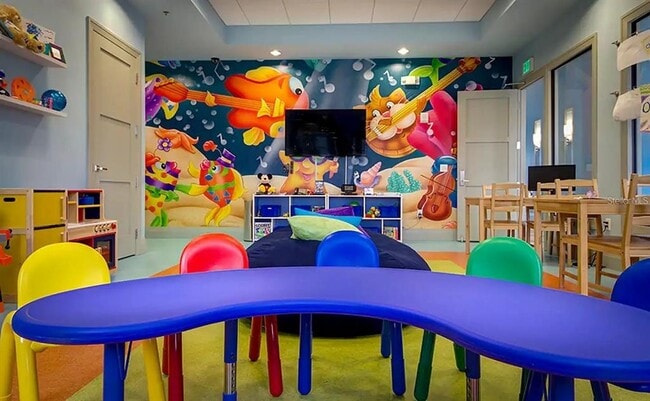 Building Photo - 1200 Challenge Dr