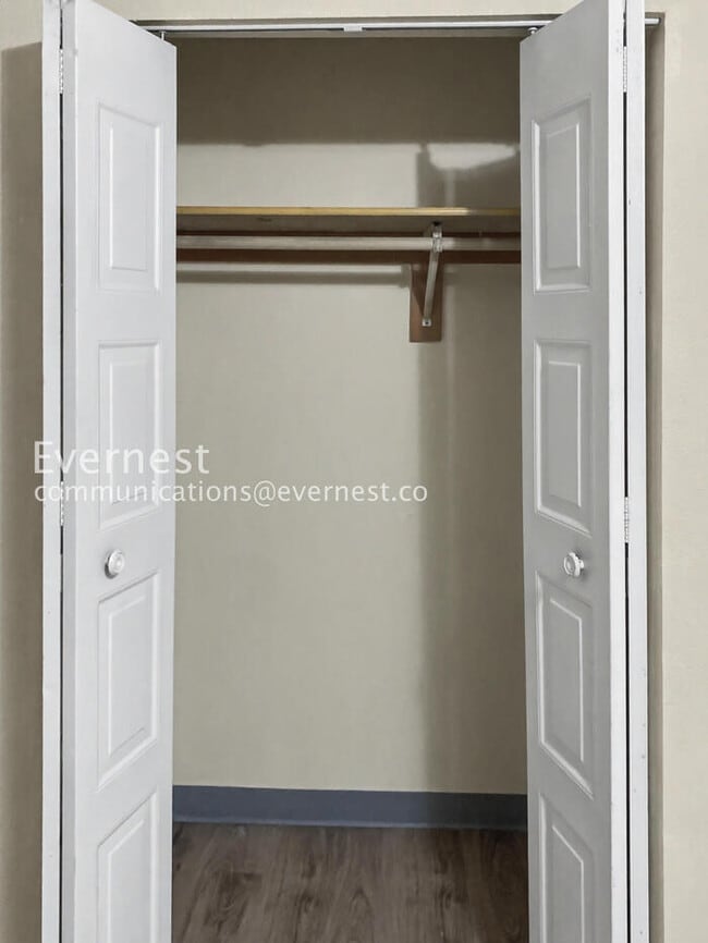 Building Photo - 88026 9th St