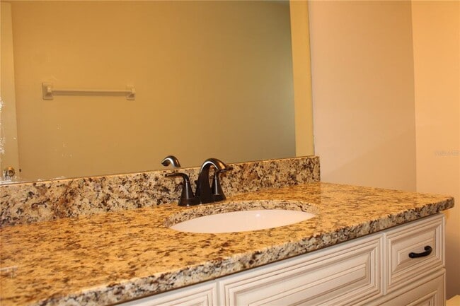 Building Photo - 4423 Useppa Dr