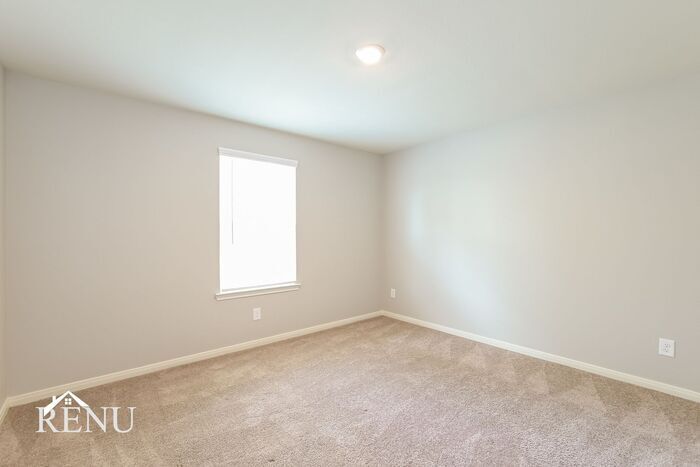 Building Photo - 25410 Cypress Bend Dr