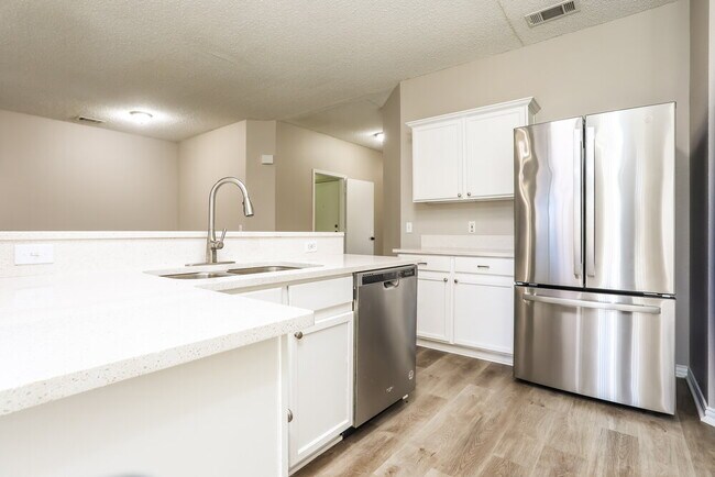 Building Photo - 1901 Purdue Dr