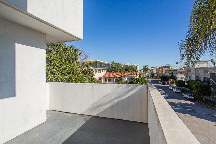 Building Photo - 8639 Whitworth Dr