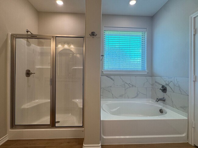 Building Photo - 3065 Guinn Farms Rd