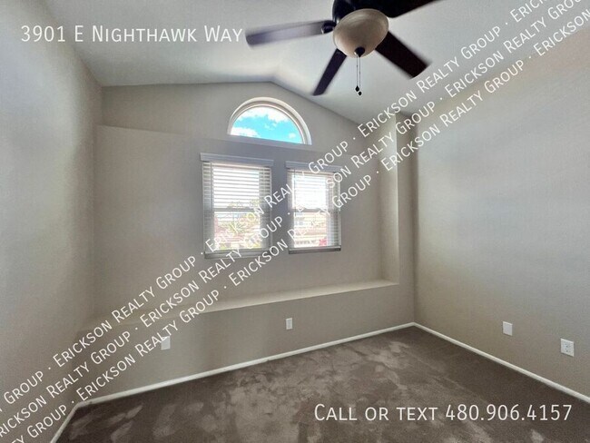 Building Photo - 3901 E Nighthawk Wy