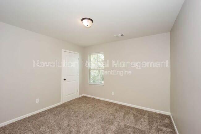 Building Photo - 116 Slate Dr