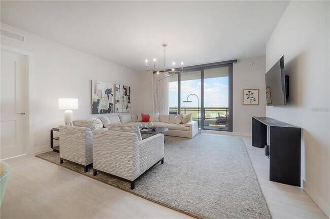 Building Photo - 2103 Bayshore Blvd