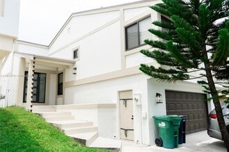 Building Photo - 21900 SW 100th Pl