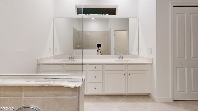 Building Photo - 20506 Copperhead Dr