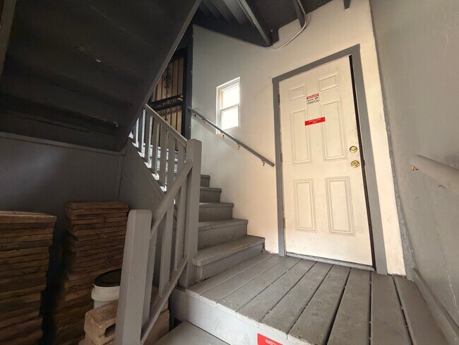 Building Photo - 7744 S Jeffery Blvd