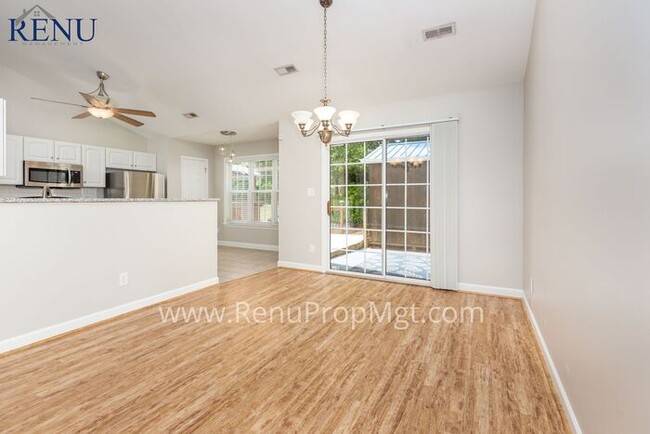 Building Photo - AVAILABLE NOW!! MOVE-IN SPECIAL!: 50% OFF ...