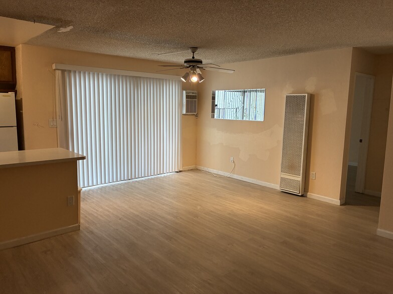 Building Photo - 18530 Hatteras St