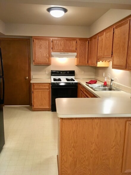 Building Photo - 26233 Annagrove Ln