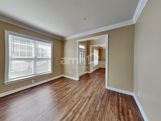 Building Photo - 2713 Twin Ash Ct