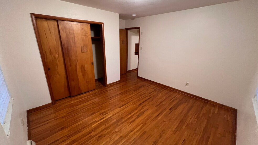 Bedroom - 611 Cherry St