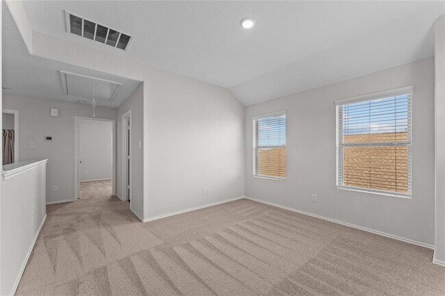 Building Photo - 14515 Broadbury Pond Rd